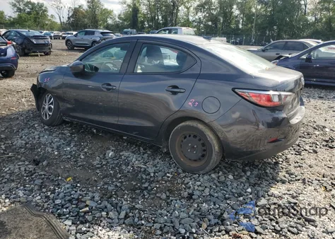 2019 Toyota Yaris L z USA, uszkodzony, nr VIN 3MYDLBYV2KY506086